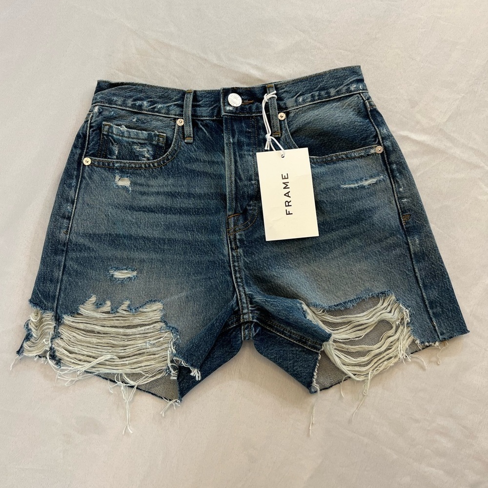 NWT Frame High Rise Vintage Cutoff Short, Size 24